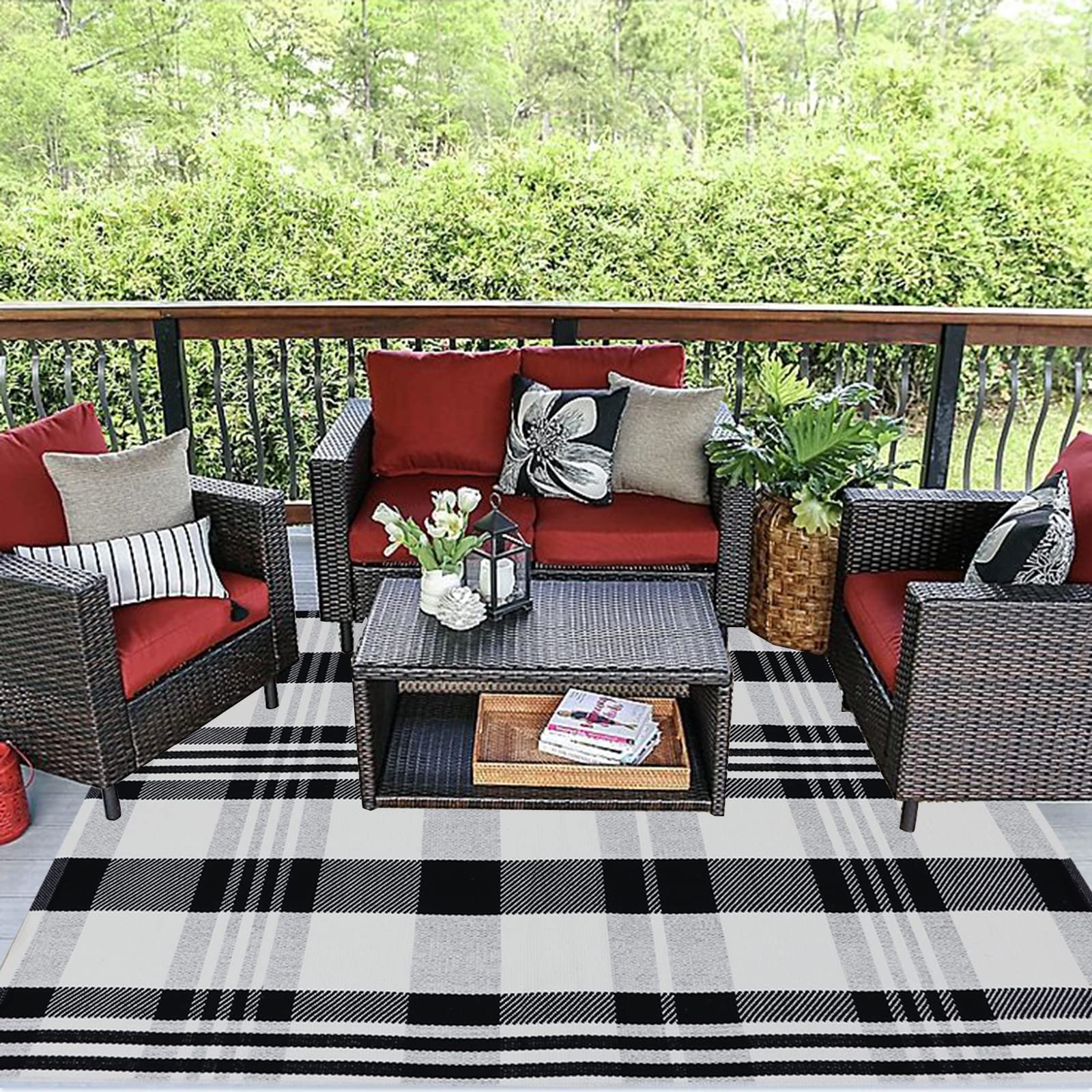Buffalo Plaid Rug 4' x 6' — Black and White Hand-Woven Cotton