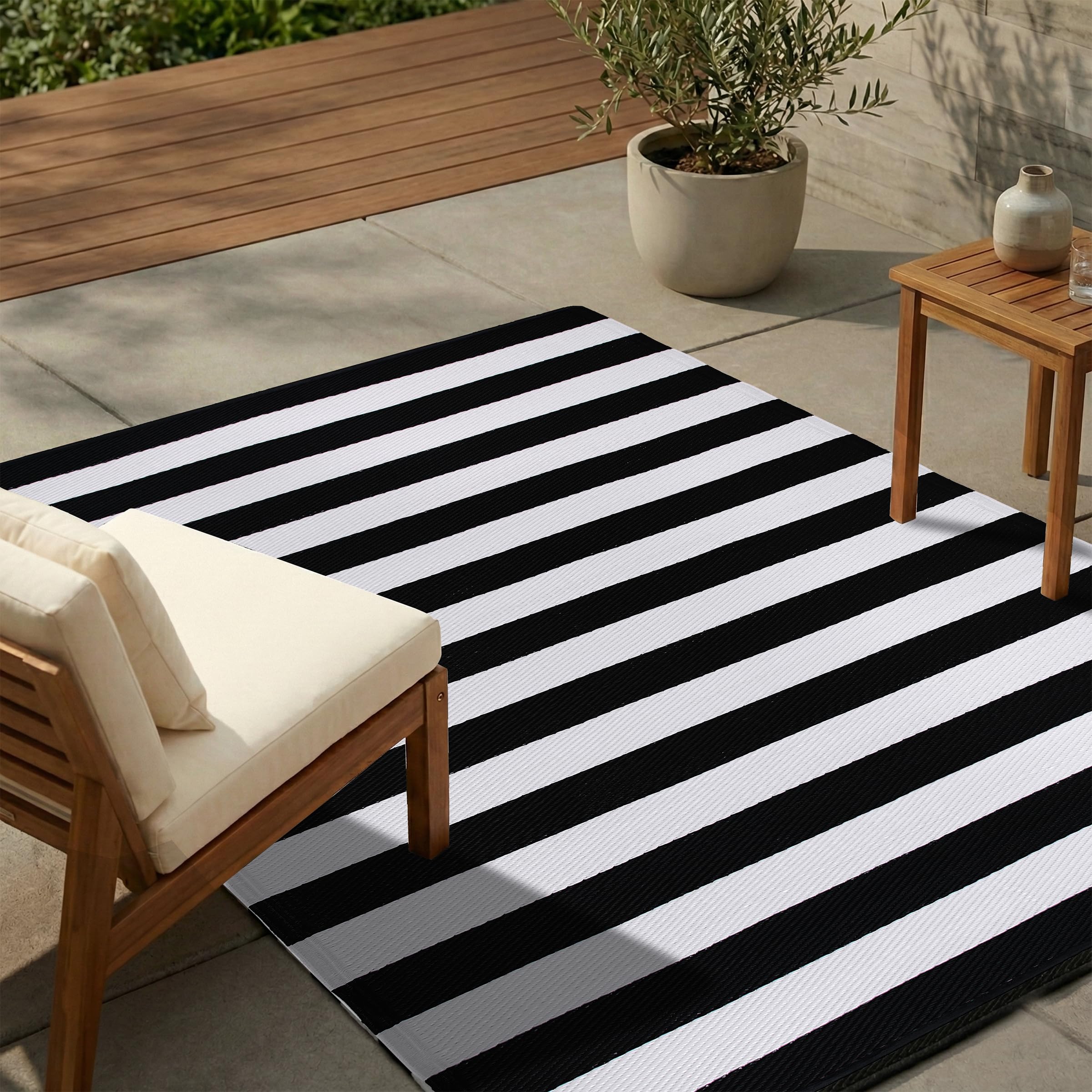 FH Home Brittany Stripe Outdoor Rug