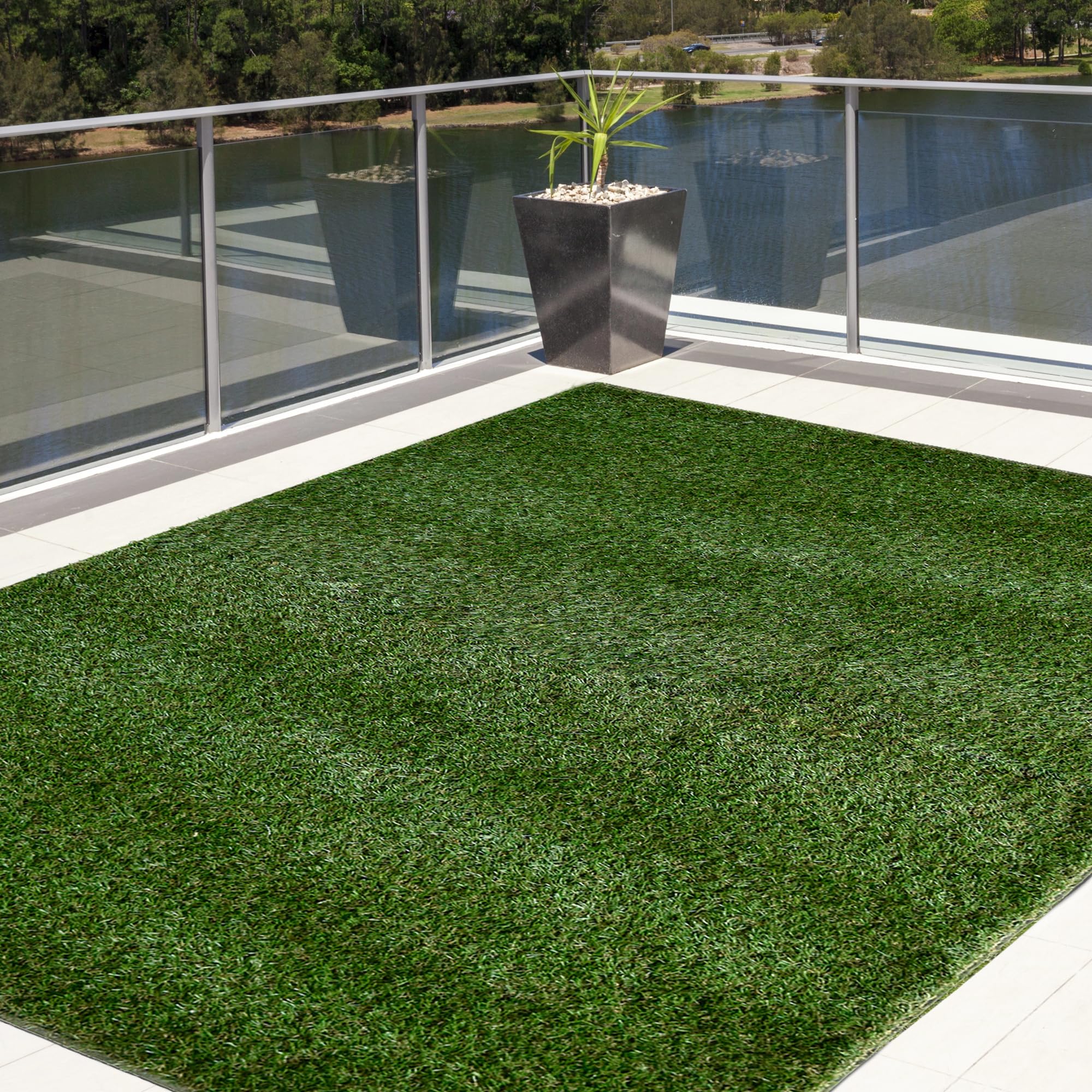 iCustomRug Ivy Thick Realistic Grass Mats & Rugs 12' X 13' Synthetic Turf with Finished Edges