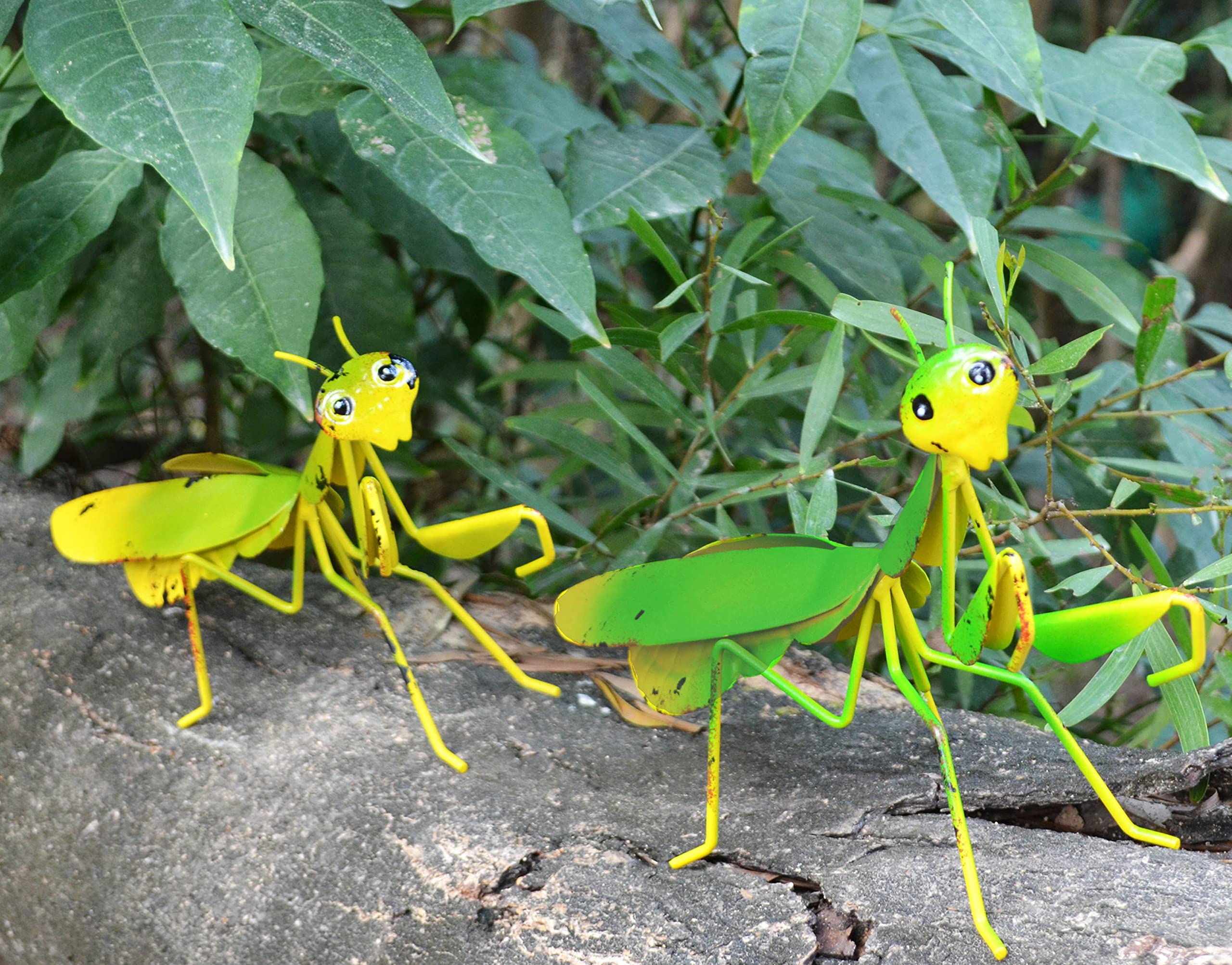 GIFTME 5 Metal Praying Mantis Garden Art