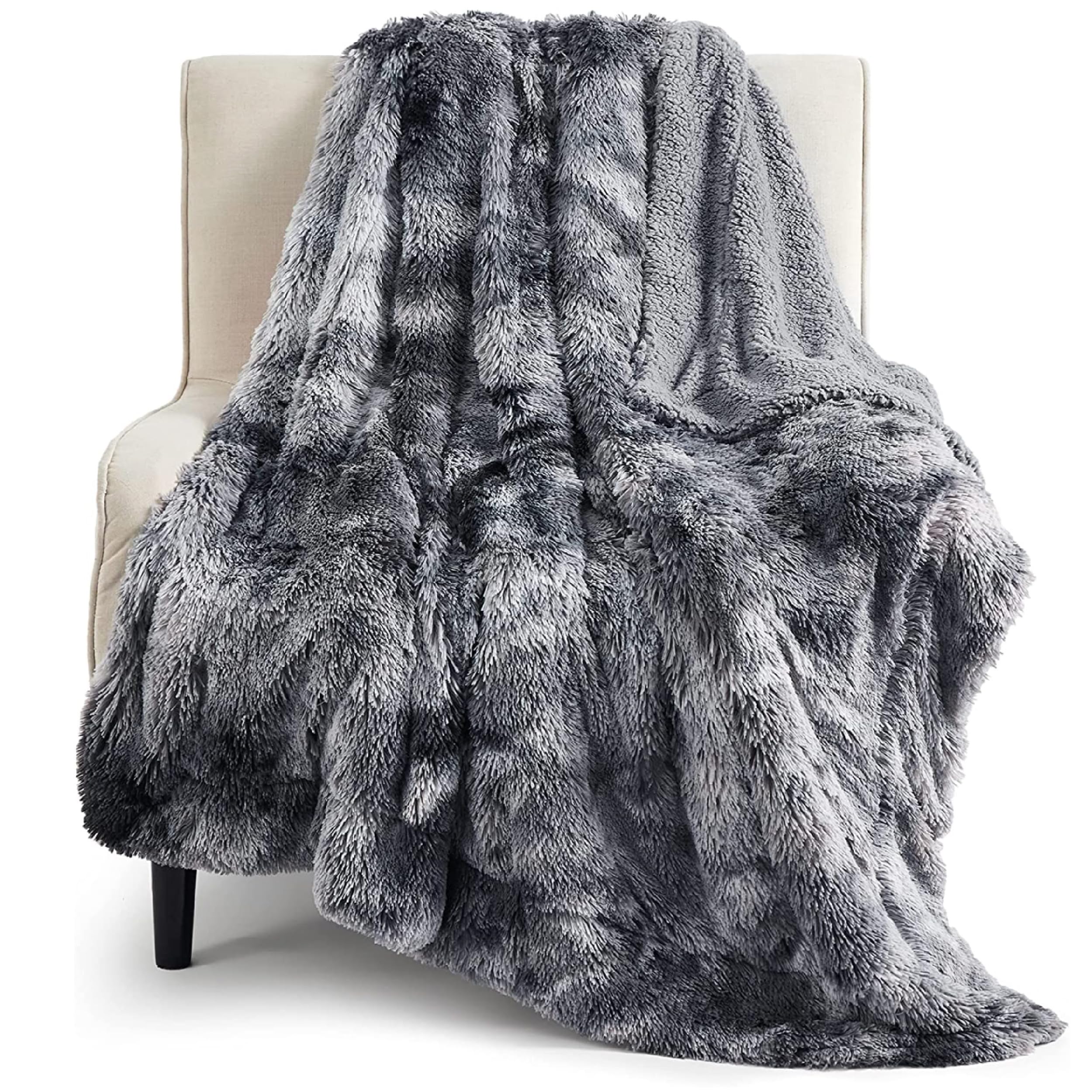 Bedsure GentleSoft Faux Fur Throw